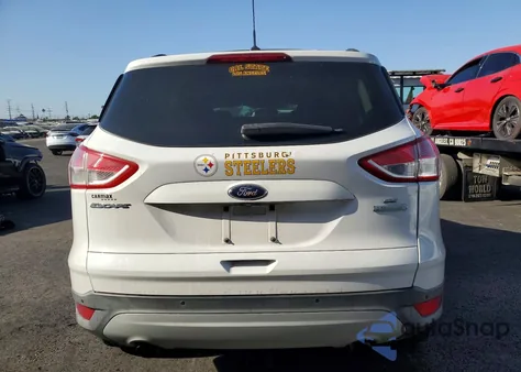 2014 Ford Escape Se z USA, uszkodzony, nr VIN 1FMCU0GX0EUE27646